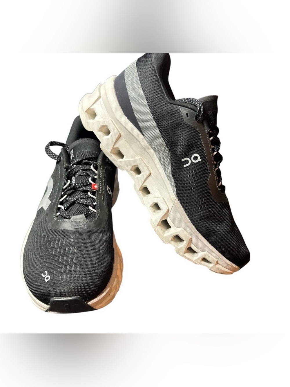 On Running wo Black Athletic Shoes